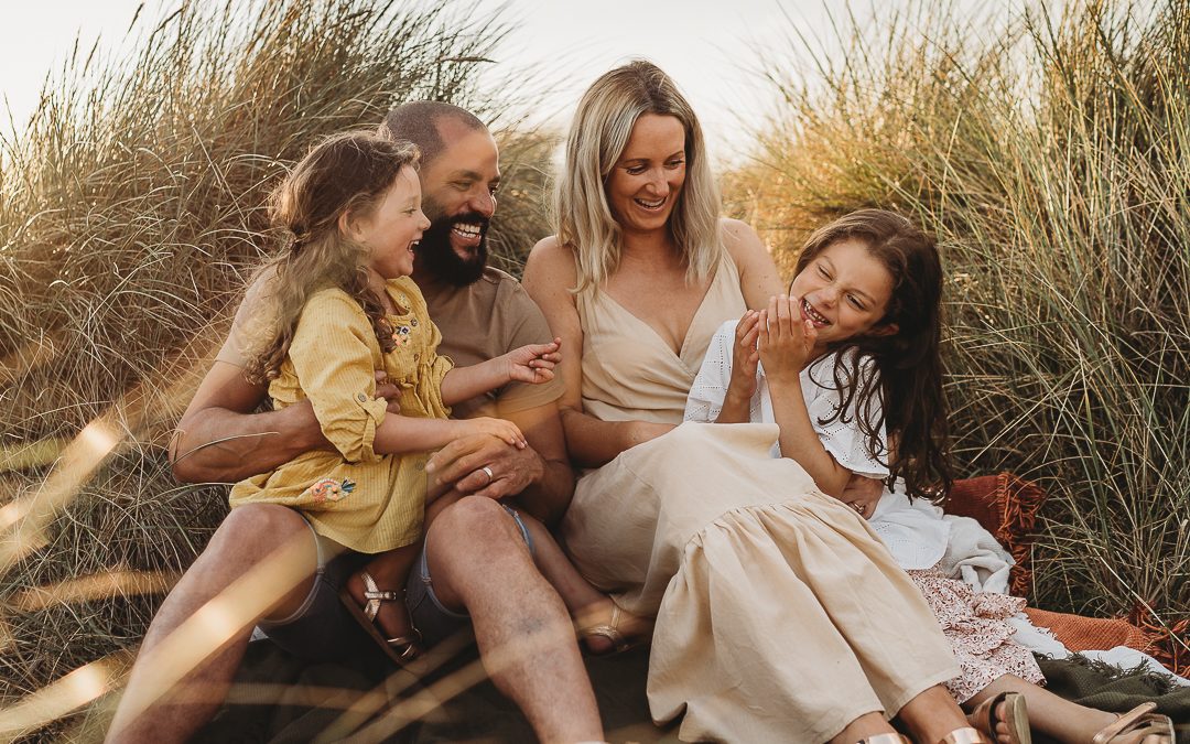 You know you really want Sunset Family Photos –